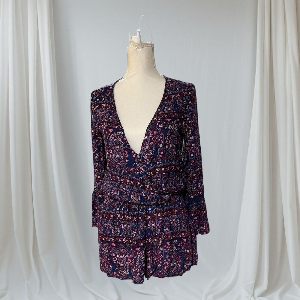 American Eagle Romper Womens Small Blue Floral‎ Boho Bell Sleeve